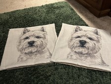 2 West Highland Terrier